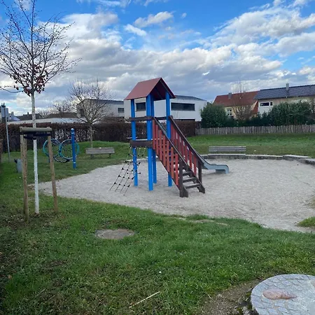Fewo Maki 100qm 9 Personen Europa Park, Rulantica, Strassburg, Schwarzwald شقة فريزينهايم